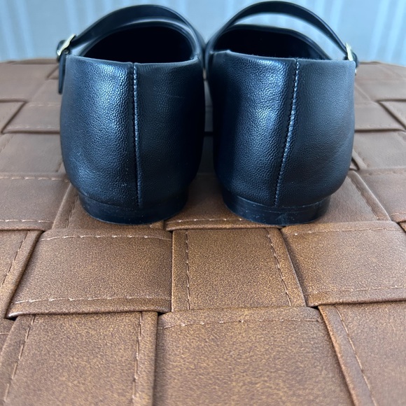 Banana Republic, Black Mary Jane Ballet Flat Women’s Size 7 Vegan Leather - Picture 5 of 6